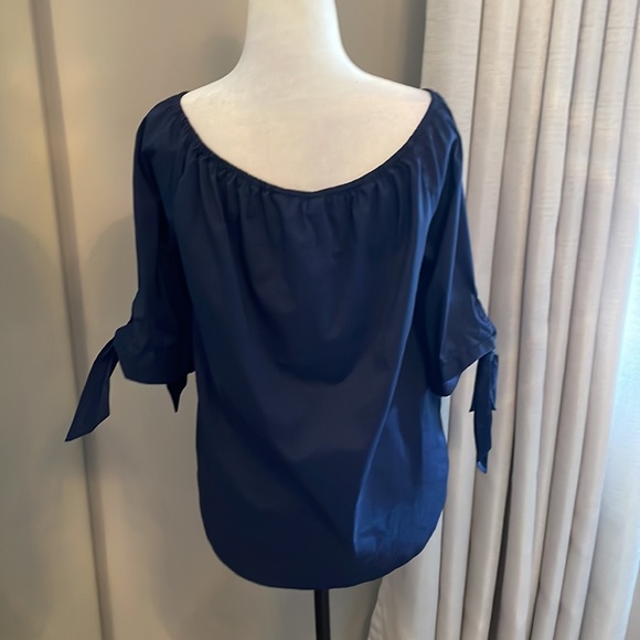 💙Sateen Tie Sleeve Top - Picture 6 of 10